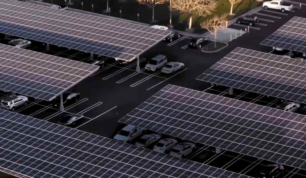 马斯克刷新世界首富记录：身家超过4000亿美元，未来看涨万亿美元(图4)