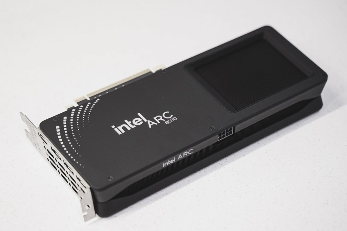 Arc B580实测:Intel二代显卡终于成了?(图26) Arc B580实测:Intel二代显卡终于成了?(图26)