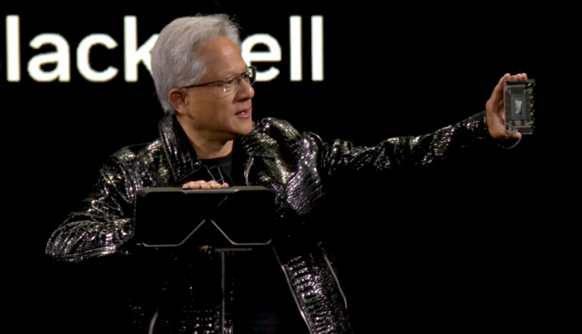 GeForce RTX 50系显卡发布：三倍于40系GPU的算力(图2)