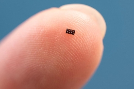 如何在比胡椒粒还小的MCU上雕琢智能？(图1)