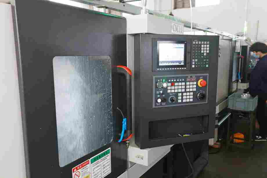 46型车铣一体复合(图1)